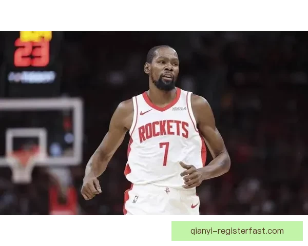 杜兰特砍下27分带队狂胜尼克斯队友激情庆祝全场沸腾